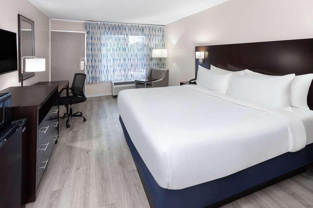 Days Inn By Wyndham Melbourne Pokoj fotografie
